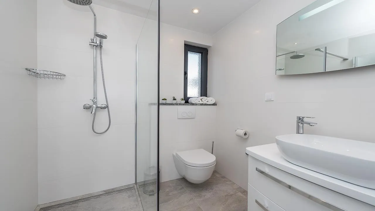 Villa Ana,Luxury Wellness Villa With Heated Pool And Jacuzzi Privlaka  0*, Privlaka (Zadar)