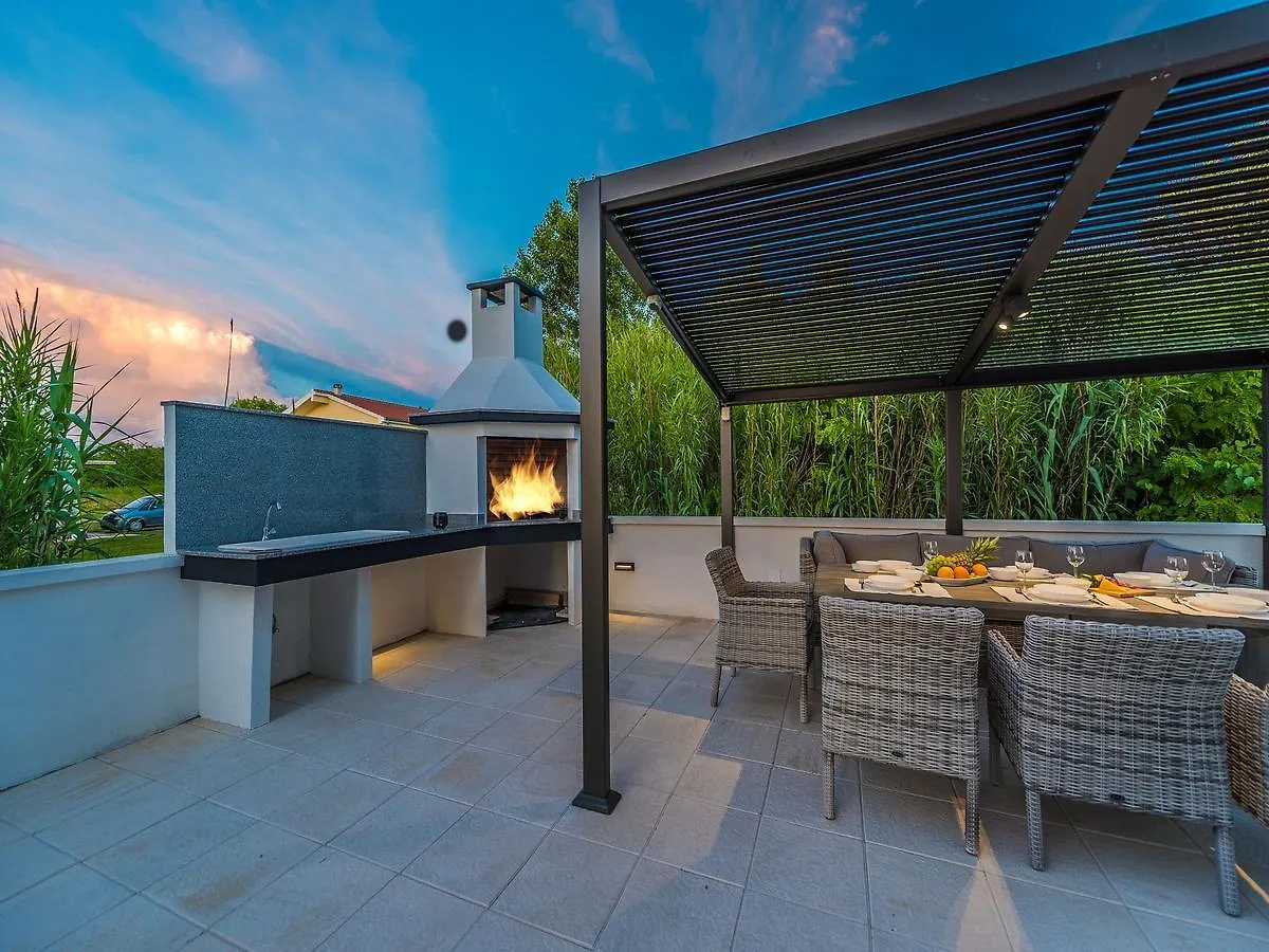 Villa Ana,Luxury Wellness Villa With Heated Pool And Jacuzzi Privlaka  0*, Privlaka (Zadar) Croatia